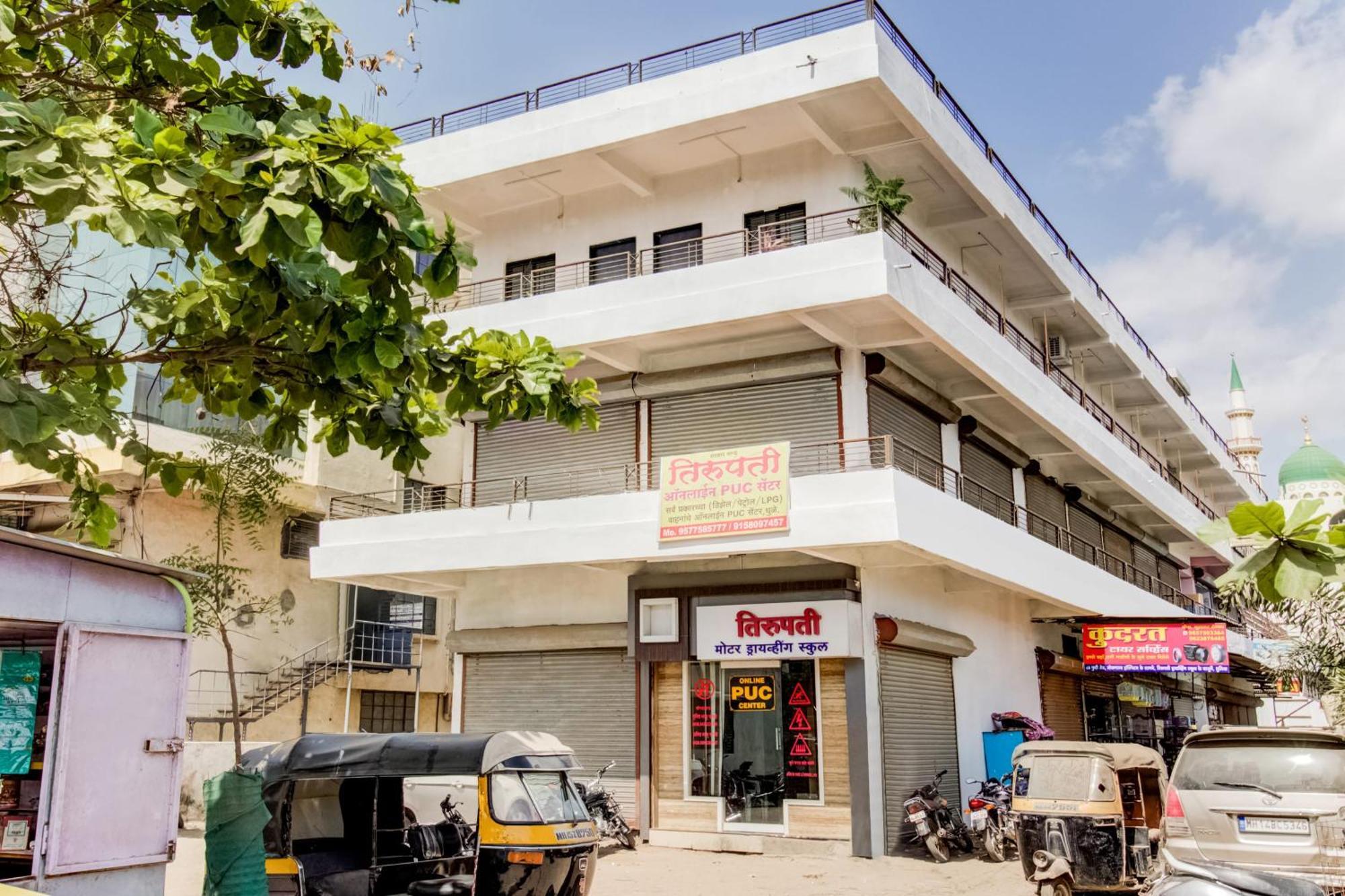 Hotel O City Center Dhule Exterior foto